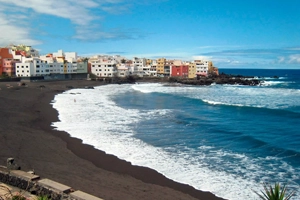 Imagen de playa Punta Brava perteneciente a la ciudad de Puerto de La Cruz en el norte de Tenerife.